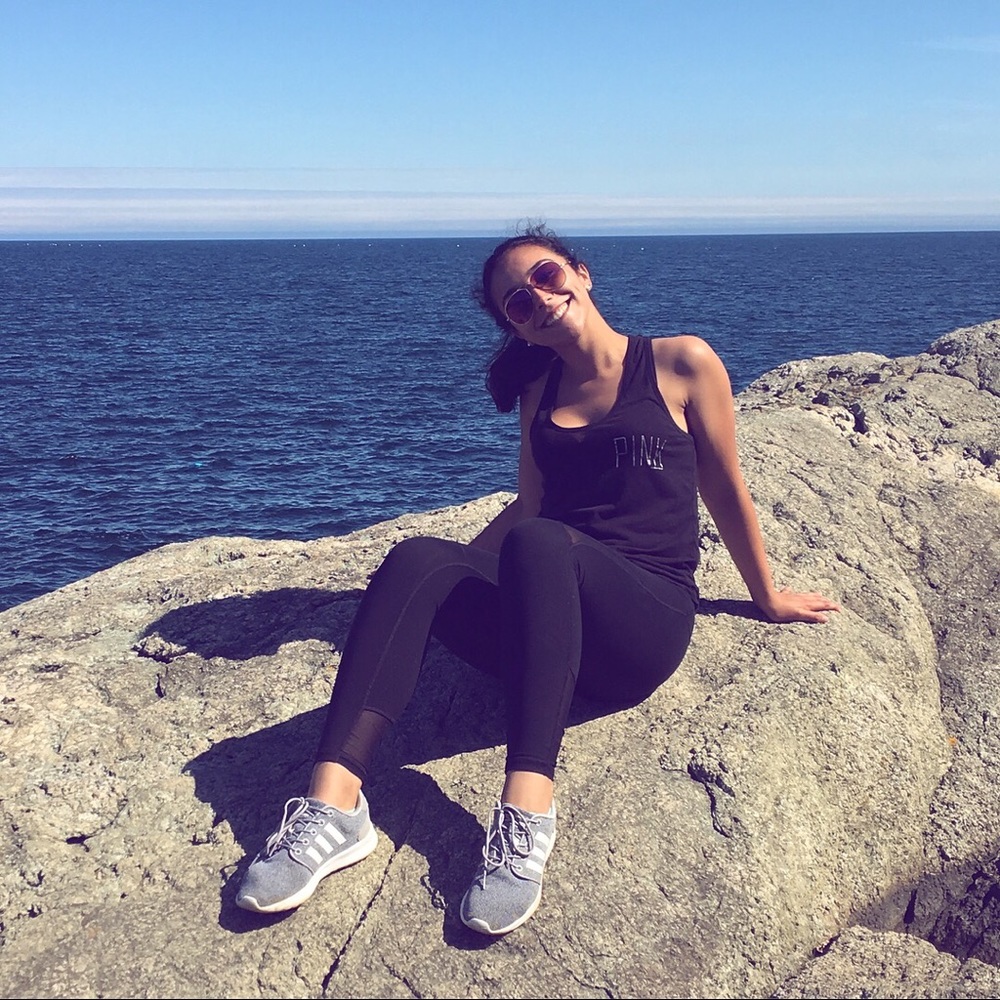 Meet your Posher, Melissa